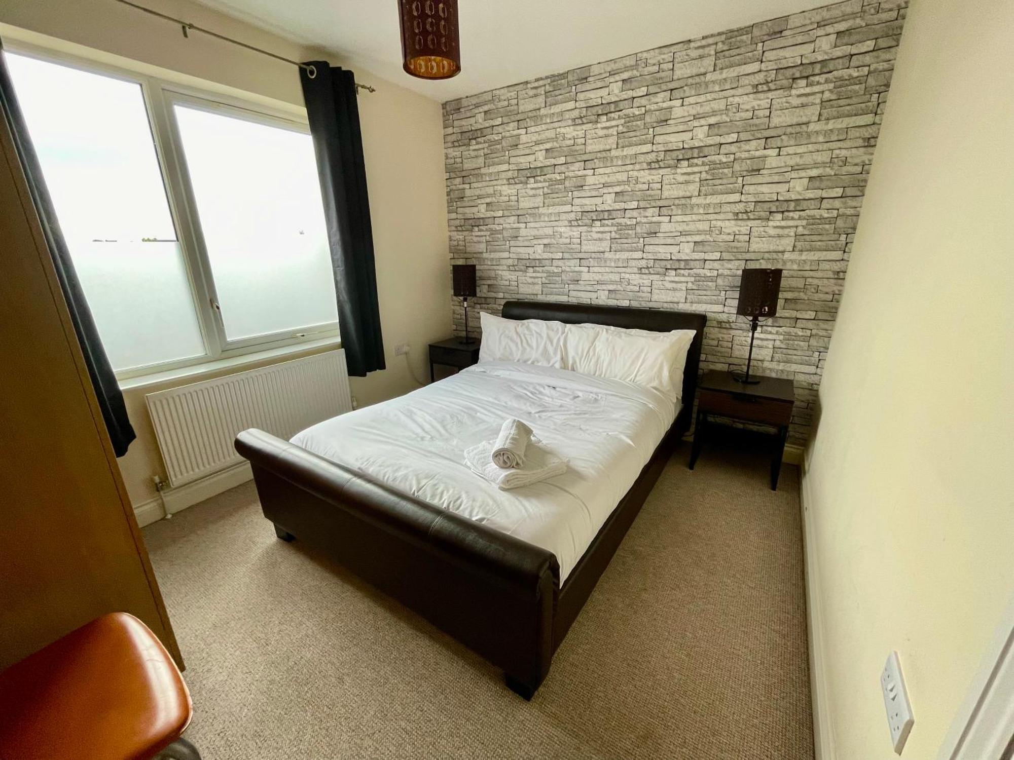 2 Bedroom City-Centre Apartment With Free Parking Μπέλφαστ Εξωτερικό φωτογραφία