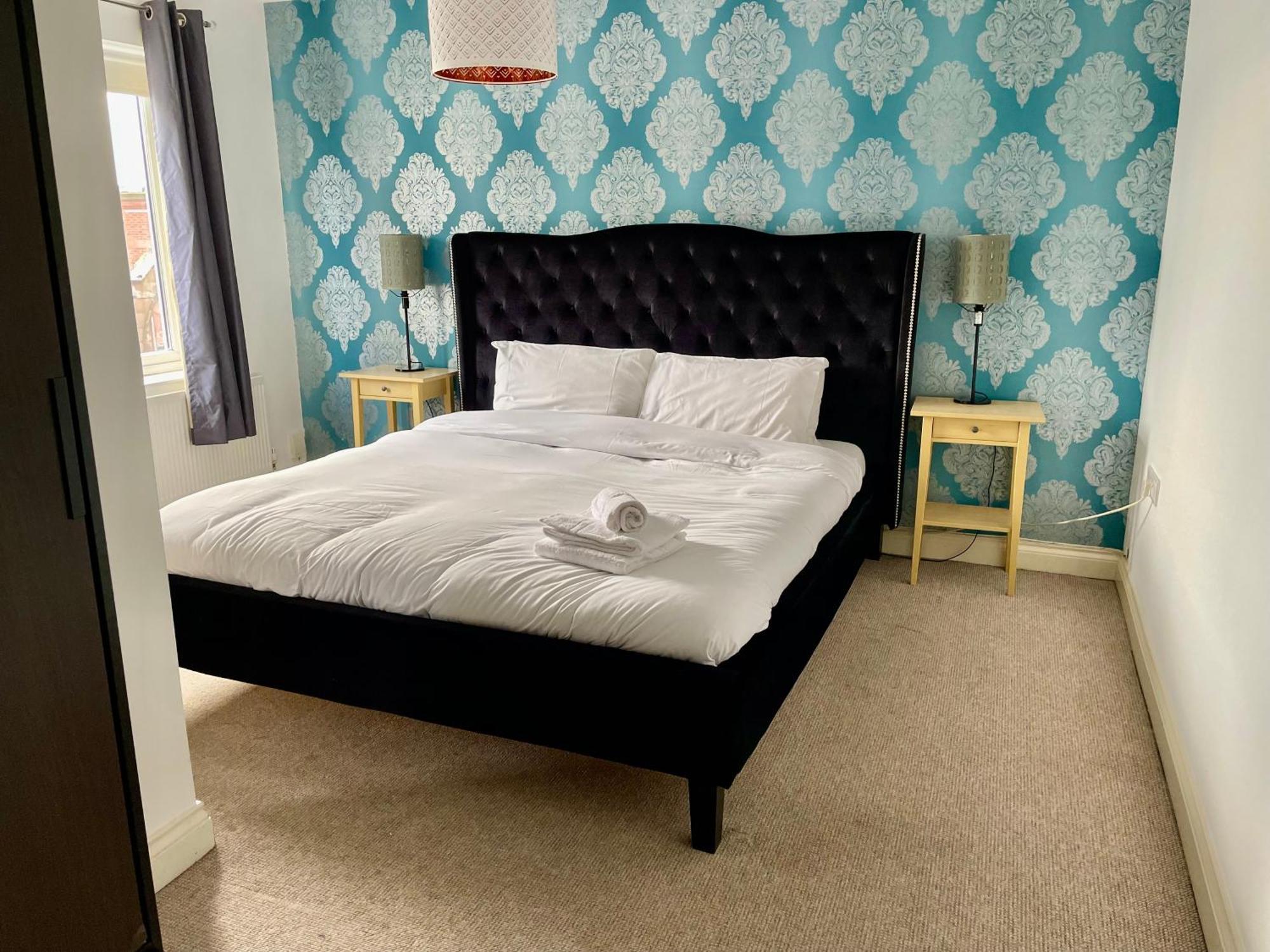 2 Bedroom City-Centre Apartment With Free Parking Μπέλφαστ Εξωτερικό φωτογραφία